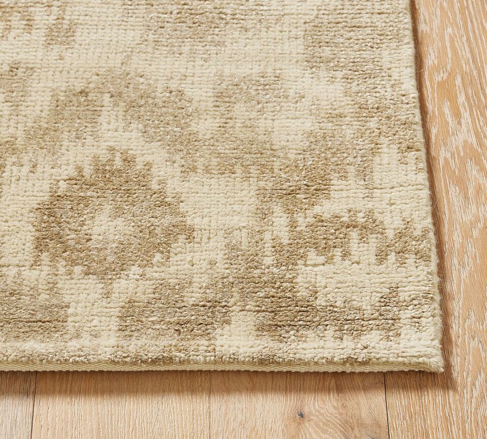Ada Ikat Hand-Knotted Rug