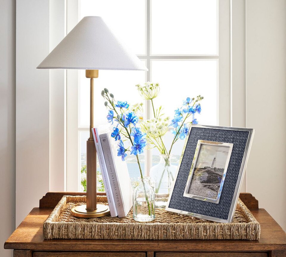 Amaya Handwoven Twisted Seagrass Tray