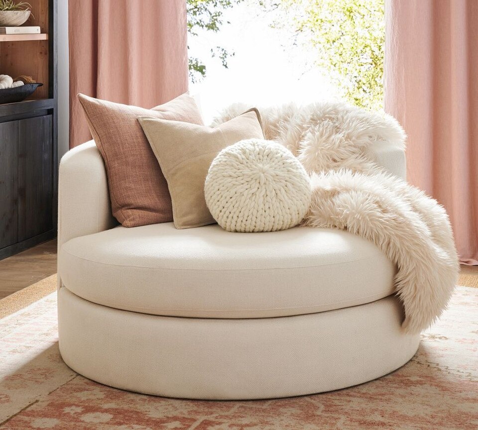 Balboa Swivel Chair