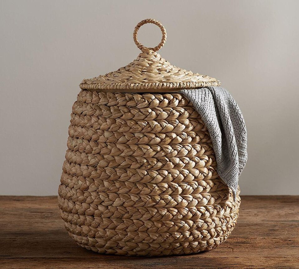 Beachcomber Lidded Tulip Basket