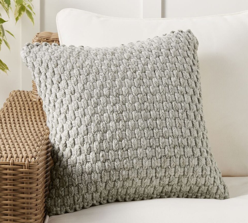Cadyn Textured Indoor/Outdoor Cushion