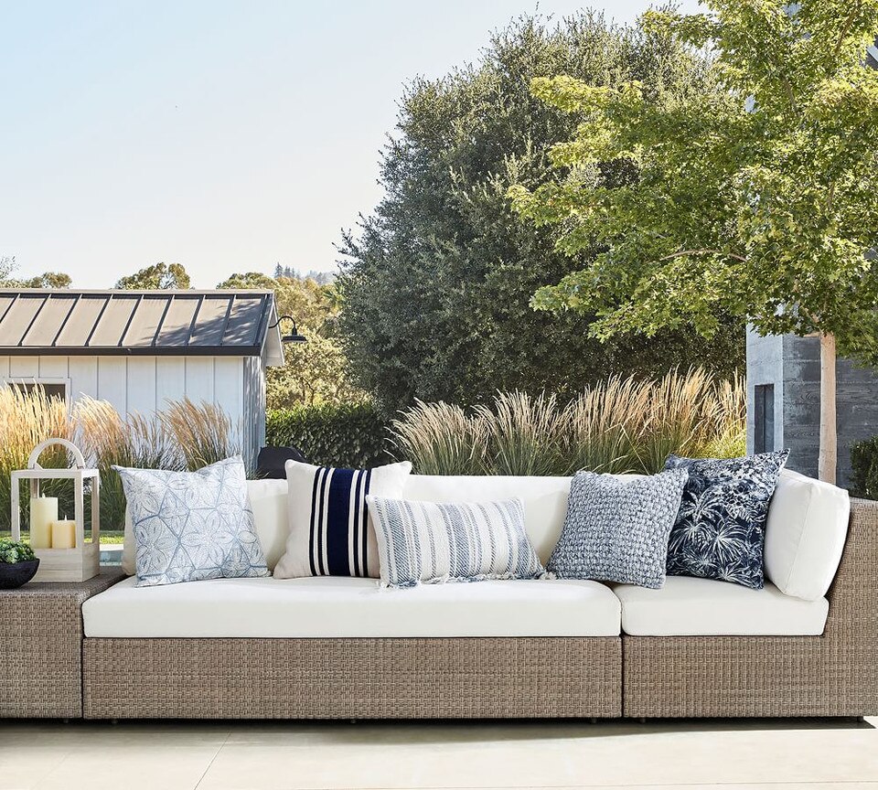 Cadyn Textured Indoor/Outdoor Cushion