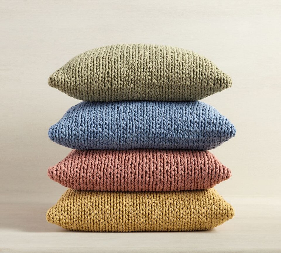 Chunky Sweater Hand-Knit Cushion Cover