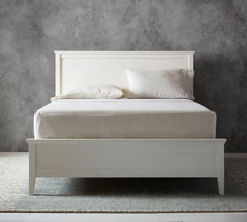 Clara Platform Bed
