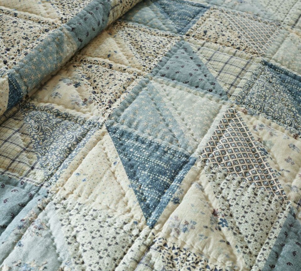 Ellis Reversible Coverlet & Pillowcases