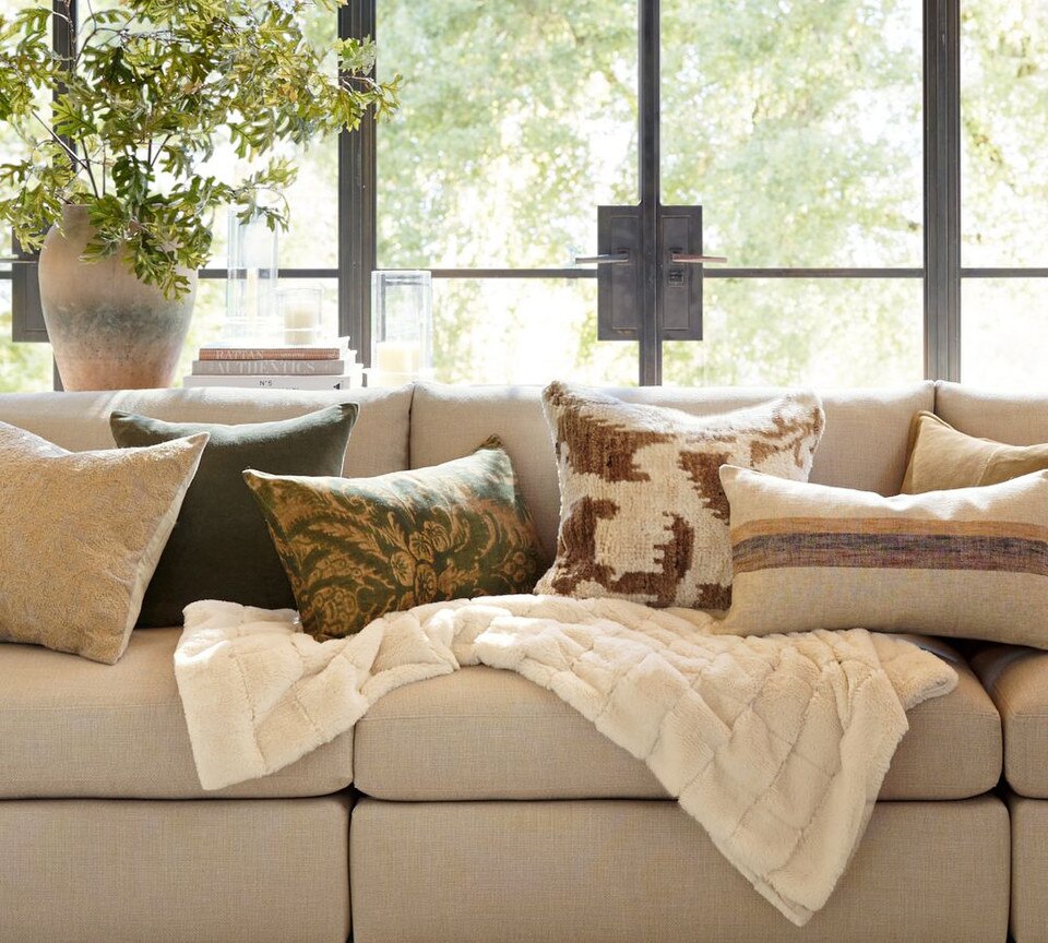 Everywhere Velvet Cushion
