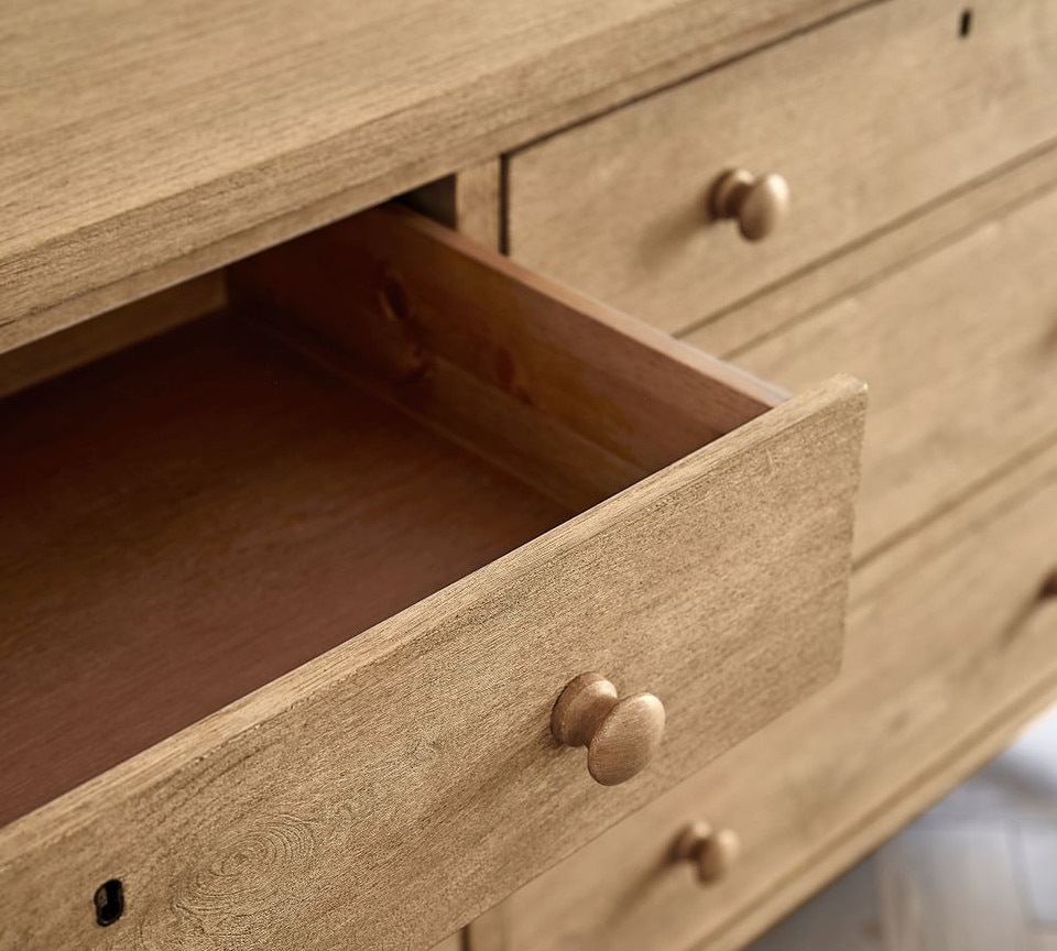Farmhouse 6-Drawer Dresser