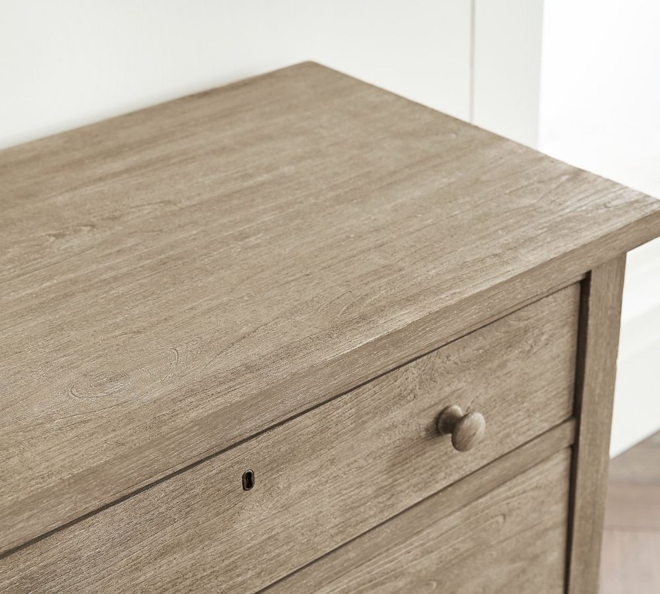 Farmhouse 6-Drawer Dresser