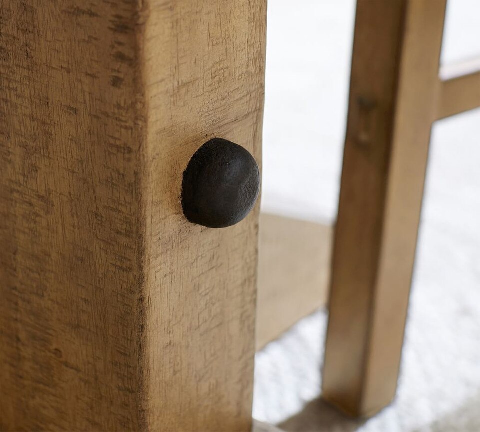 Fort Round Pedestal Extending Dining Table