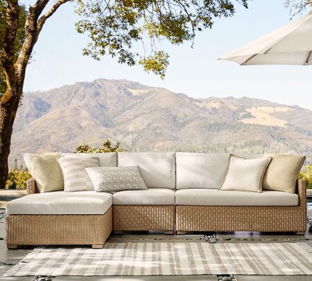 Hampton All-Weather Wicker 3-Piece Loveseat Sectional