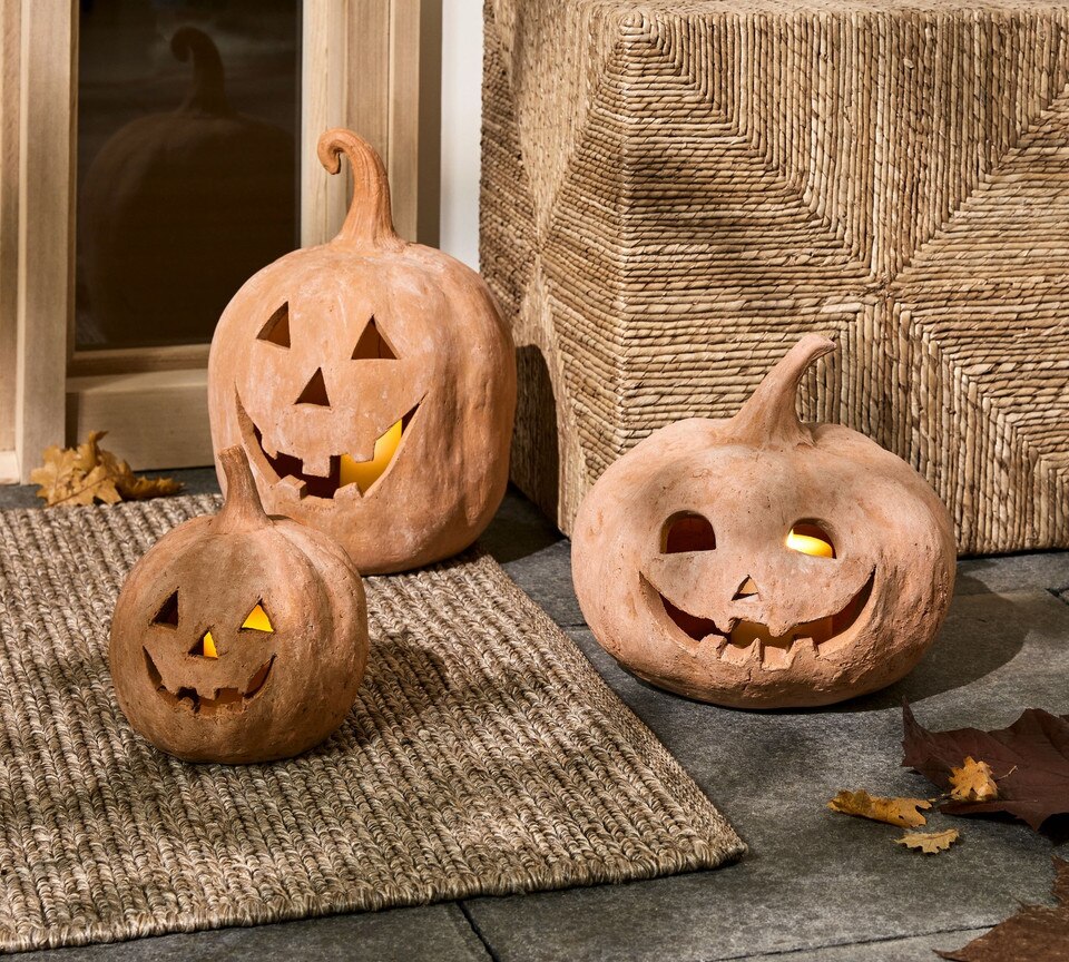Handmade Terracotta Jack O' Lantern