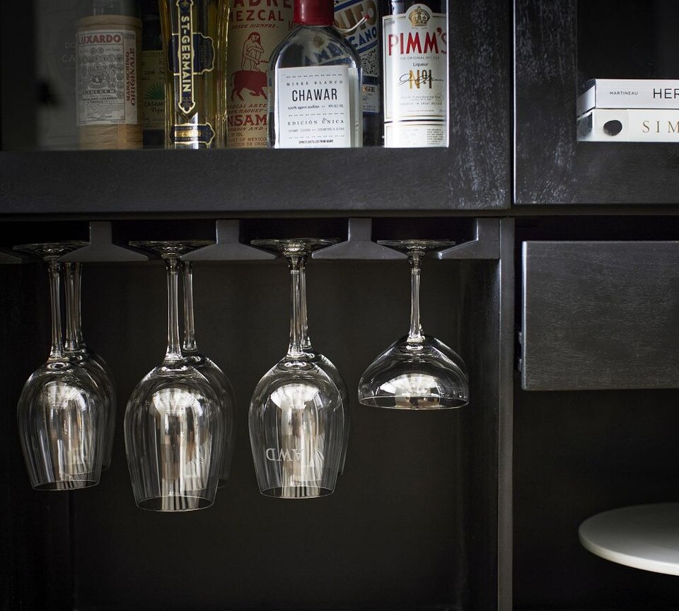 Hardy 102 cm Bar Cabinet