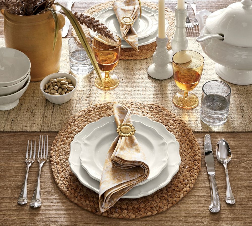 Heirloom Stoneware Dinner Plates