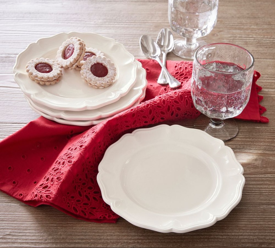 Heirloom Stoneware Dinner Plates