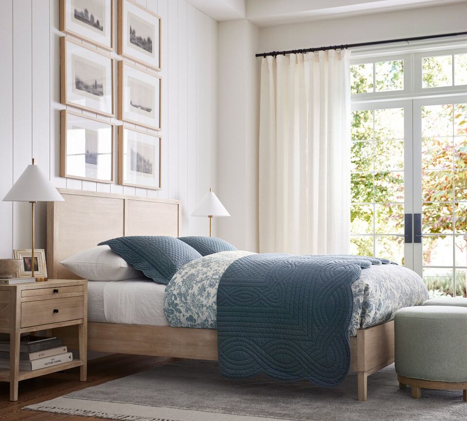 Heirloom Scallop Coverlet