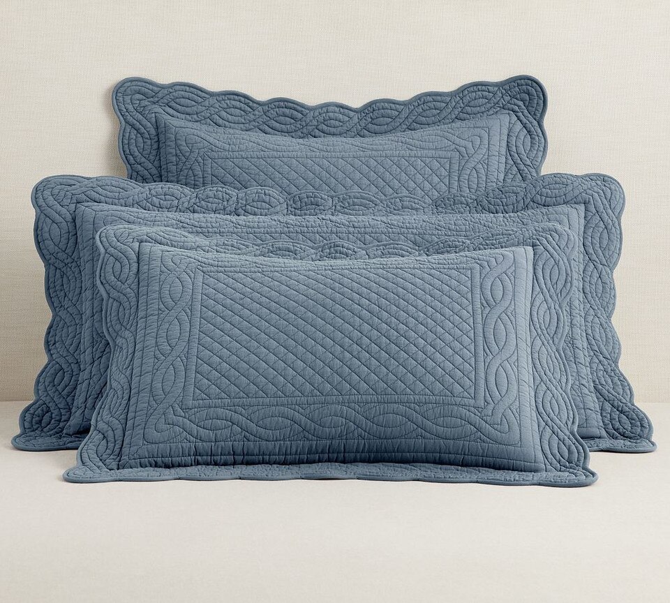 Heirloom Scallop Quilted Pillowcase