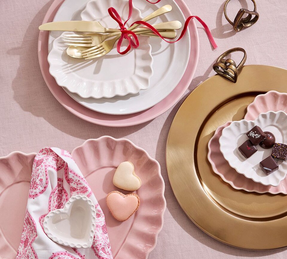 Heirloom Scalloped Heart Appetiser Plates