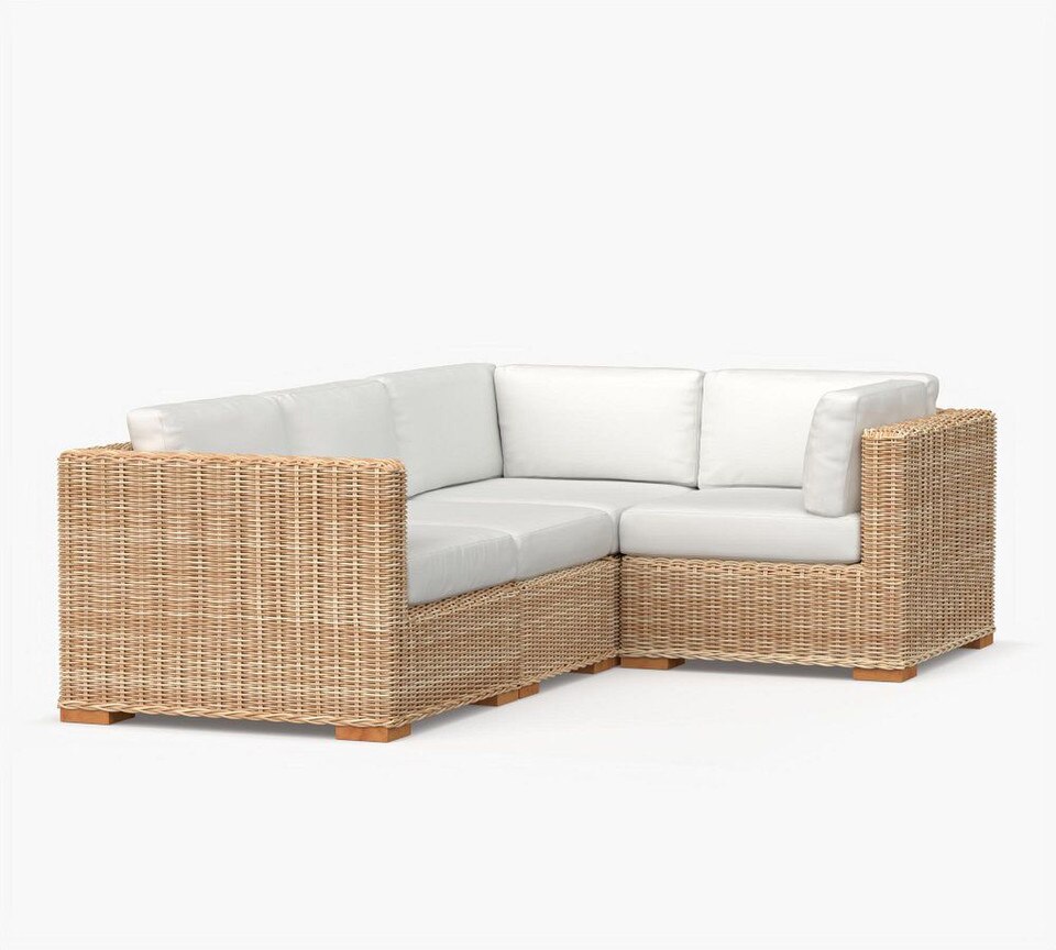 Huntington Wicker 4-Piece Square Arm Outdoor Sectional (250 cm)