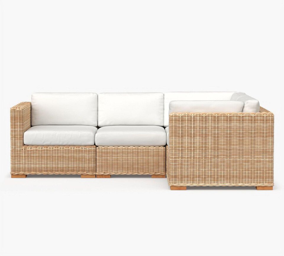 Huntington Wicker 4-Piece Square Arm Outdoor Sectional (250 cm)