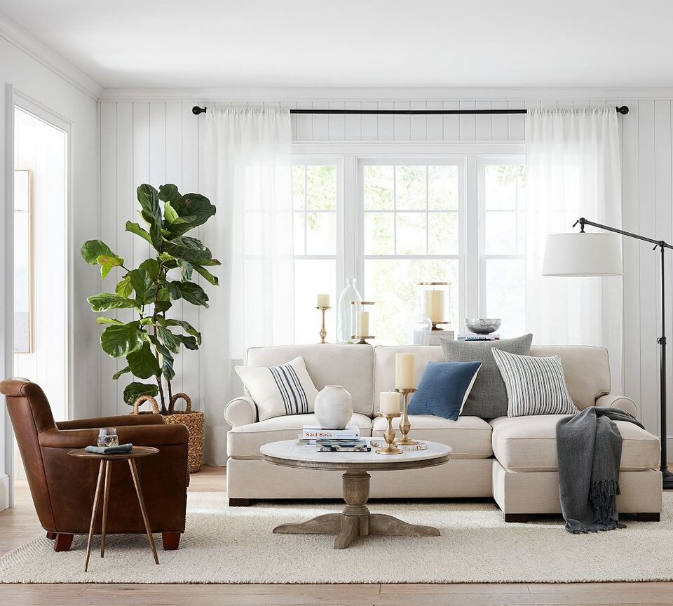 Irving Leather Armchair with Nailheads (81 cm)