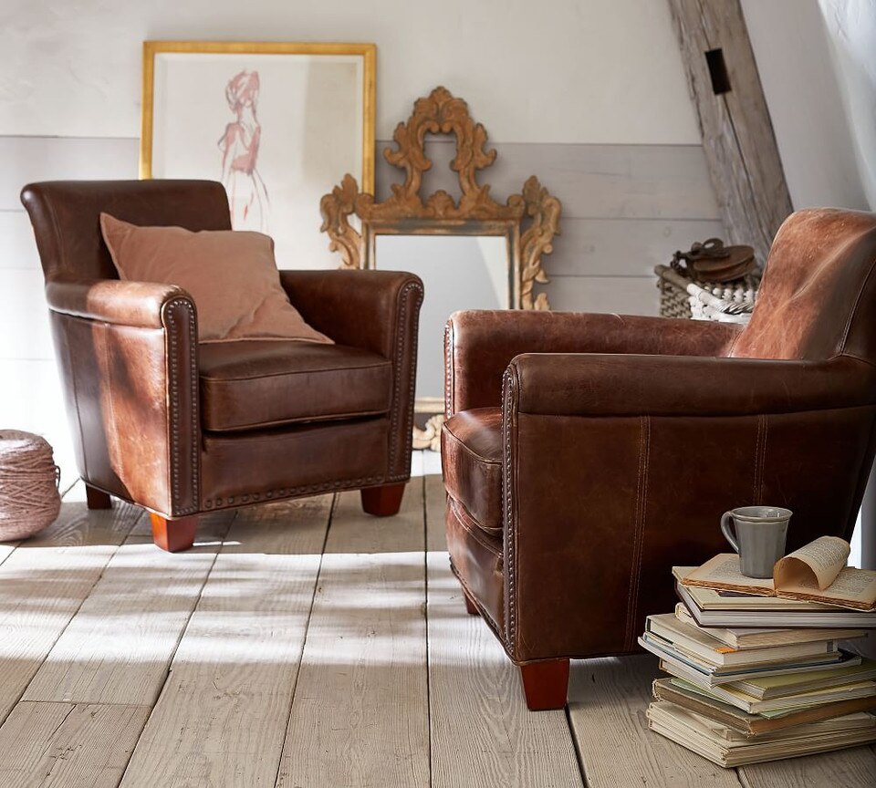 Irving Leather Armchair with Nailheads (81 cm)