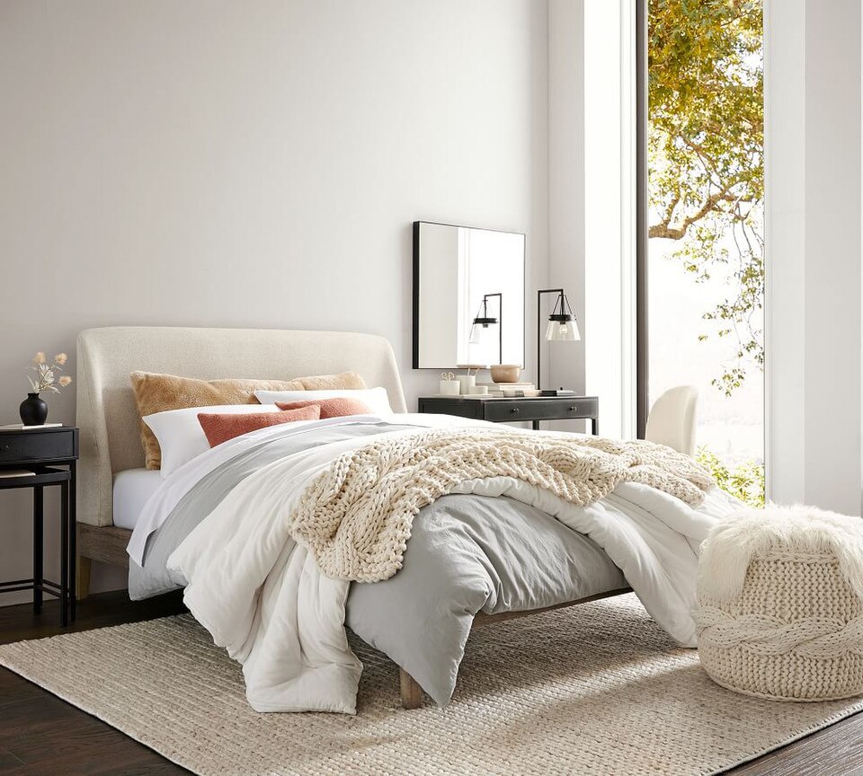 Layton Upholstered Platform Bed