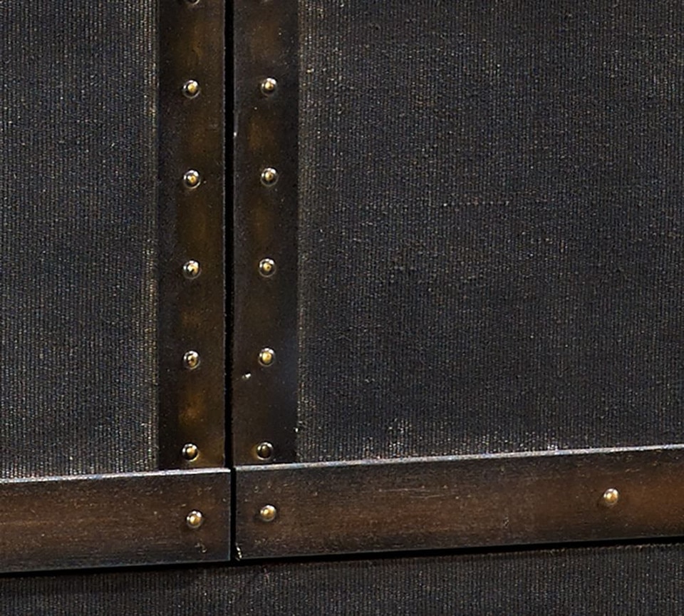 Ludlow Trunk Bar Cabinet