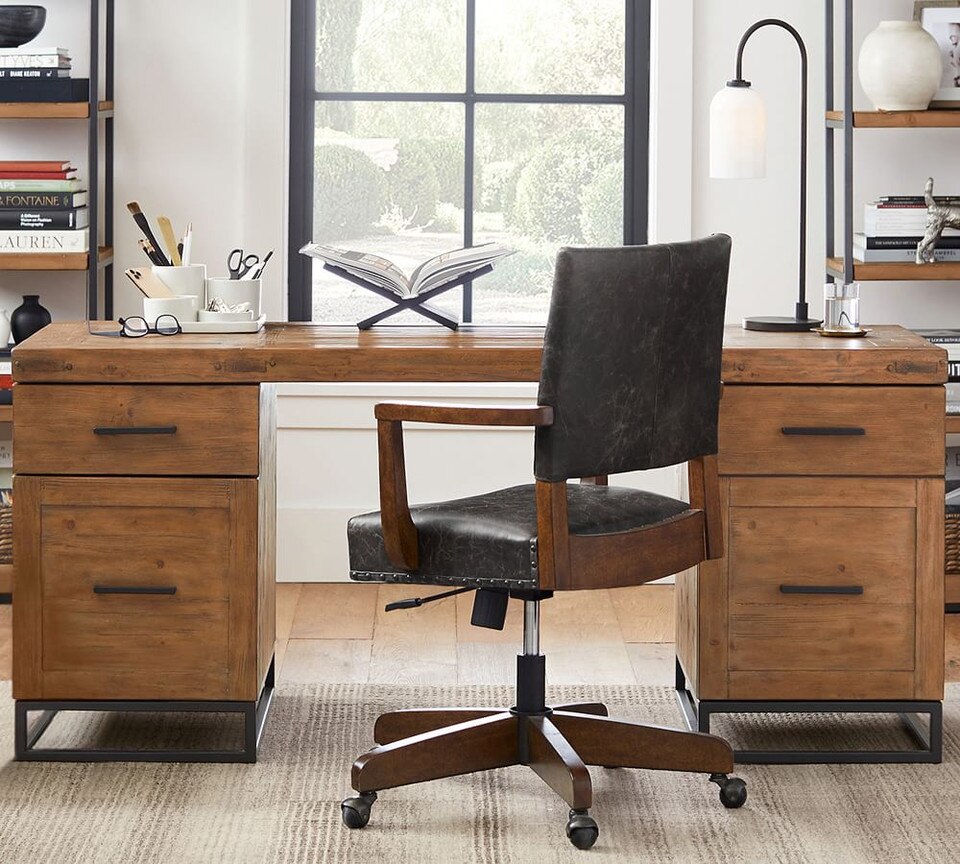 Malcolm Desk