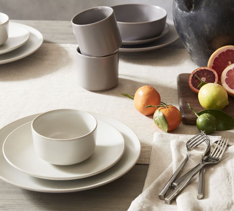 Mason Stoneware Dinner Plates