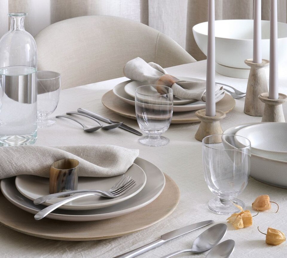 Mason Stoneware Dinner Plates