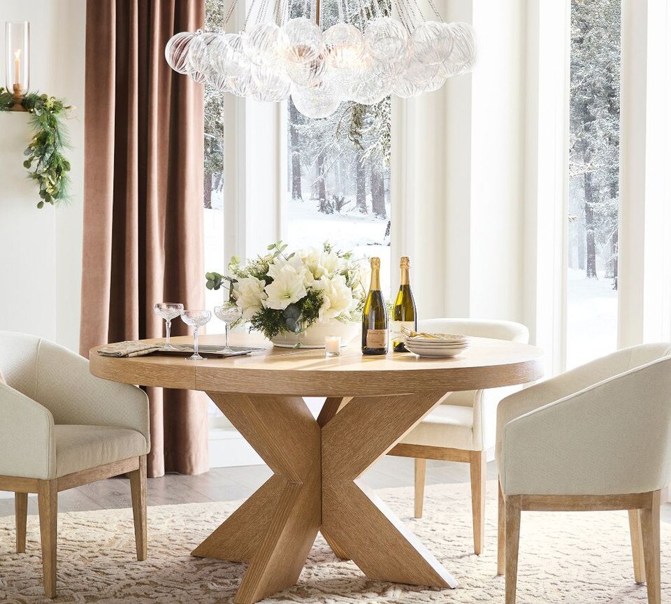 Modern Farmhouse Round Pedestal Extending Dining Table (152 cm – 198 cm)
