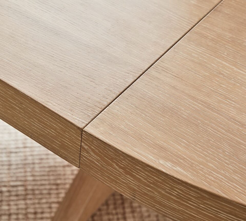 Modern Farmhouse Round Pedestal Extending Dining Table (152 cm – 198 cm)