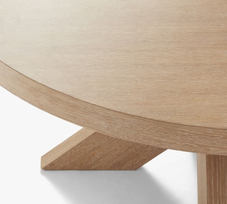 Modern Farmhouse Round Pedestal Extendable Dining Table (60