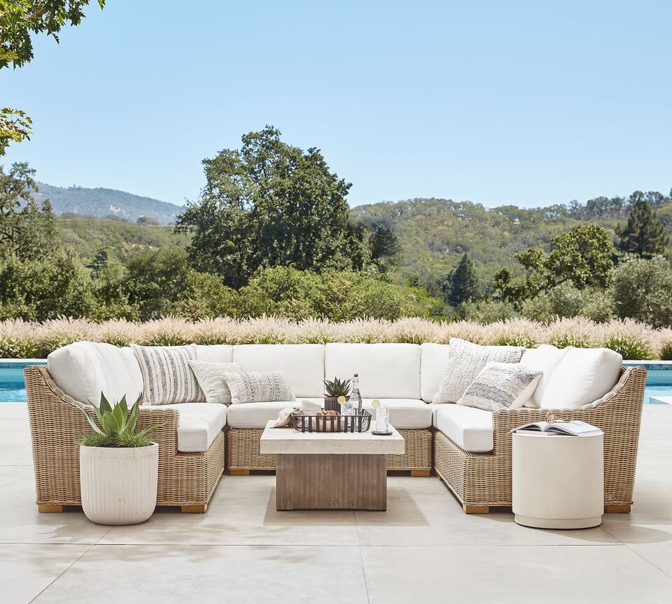 Pomona Concrete Round Outdoor Side Table (46 cm)