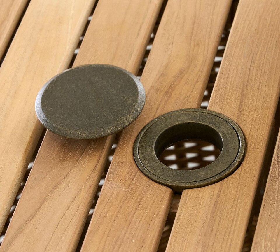 Westport Wicker Outdoor Round Dining Table