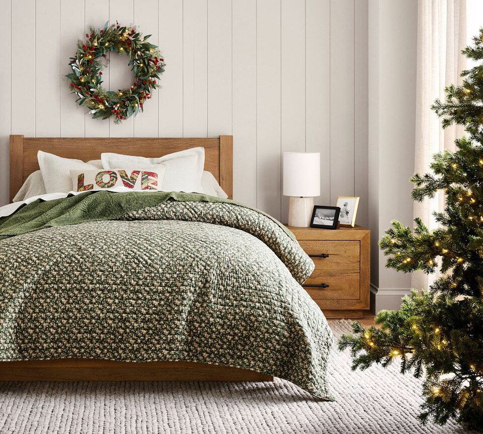 Festive Dreams Handcrafted Reversible Coverlet