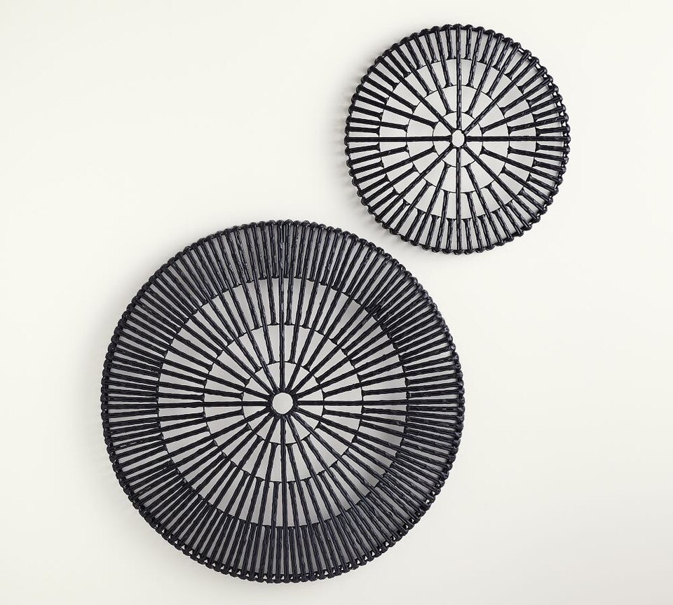 Handwoven Willow Wheel Wall Art - Black, 122 cm