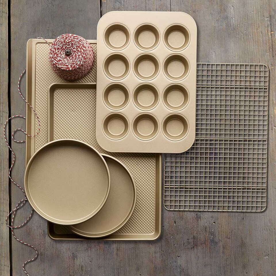 Williams Sonoma Goldtouch® Pro 6-Piece Essential Set