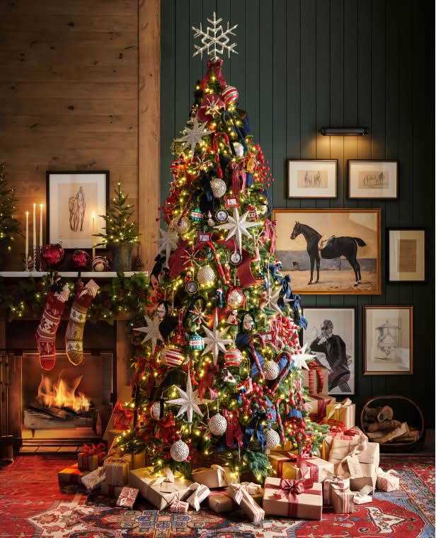 The Christmas Lookbook